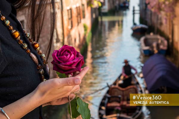 This story about St Mark's day in Venice will make your heart melt - Venezia Autentica | Discover and Support the Authentic Venice -