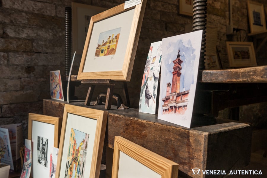 Artisanal prints and art works designed and crafted by Plum Plum Creations in Venice, Italy