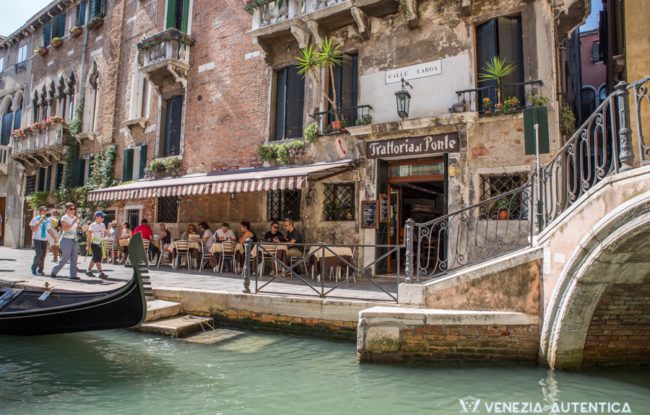 Interactive Map - Venezia Autentica | Discover and Support the Authentic Venice - An interactive map of Venice (Italy) showing the favorite places of the locals. Explore, shop, eat, drink and feel at home in Venice | veneziaautentica.com