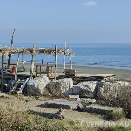 Lido, Pellestrina, and Chioggia: 3 pearls you can not miss - Venetian island - Venezia Autentica | Discover and Support the Authentic Venice - The Venetian islands Lido, Pellestrina and Chioggia are must-visit cities that will challenge what you think you knew about Venice, Italy